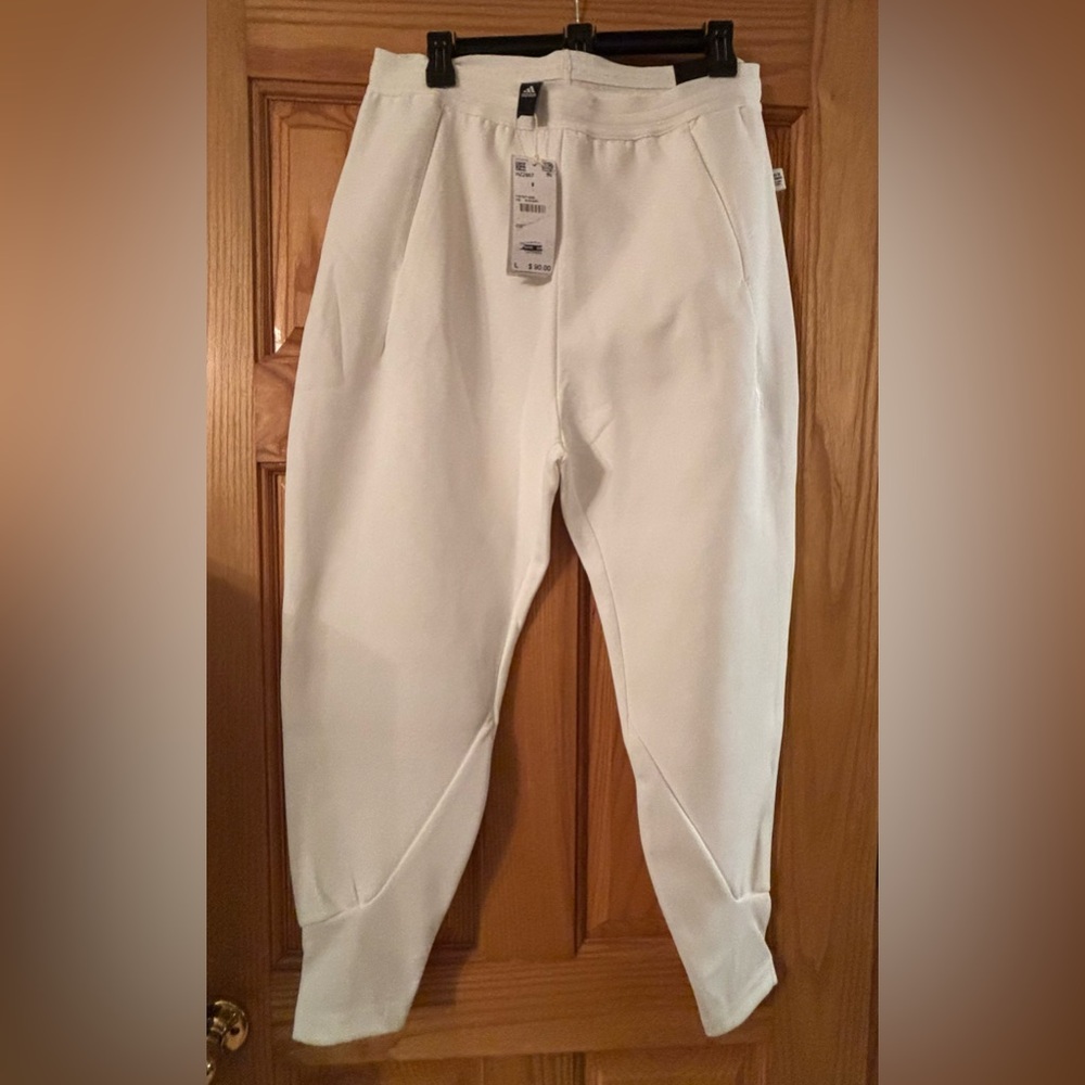 Adidas Women's White Tracksuit Set XL Hoodie and L joggers NWT! - Picture 9 of 13